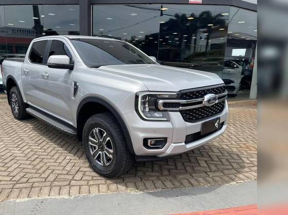 FORD RANGER 3.0 V6 TURBO DIESEL CD XLT 4X4 AUTOMÁTICO